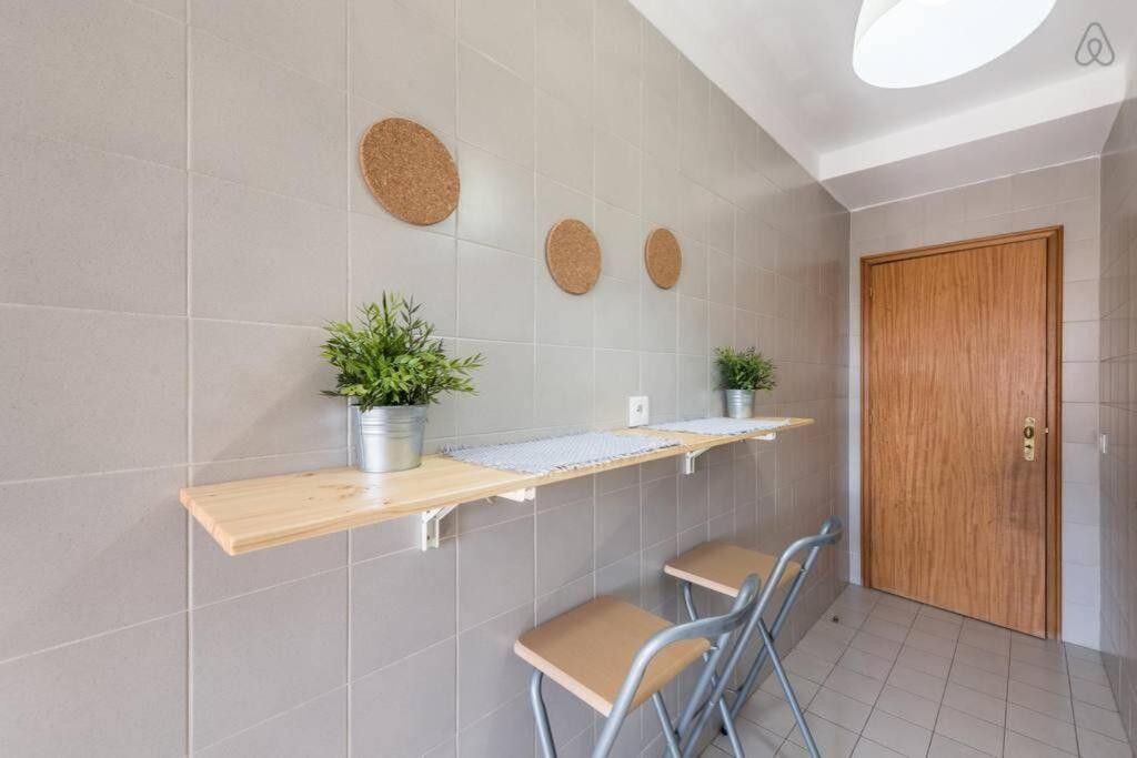 Gaia House - Apartamento Inteiro Junto Ao Metro Вила Нова ди Гая Екстериор снимка