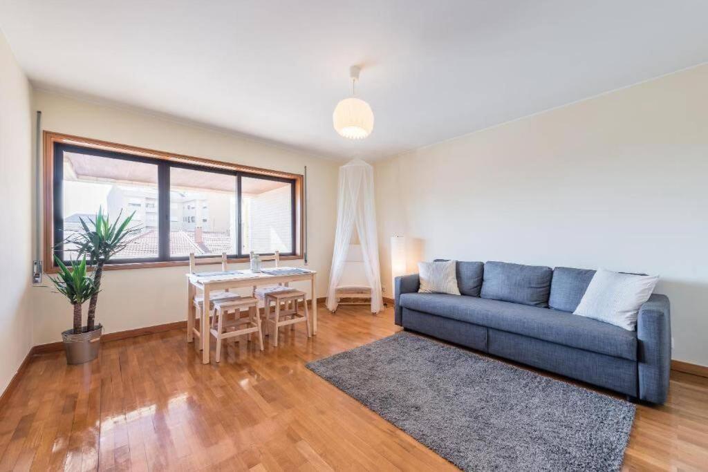 Gaia House - Apartamento Inteiro Junto Ao Metro Вила Нова ди Гая Екстериор снимка