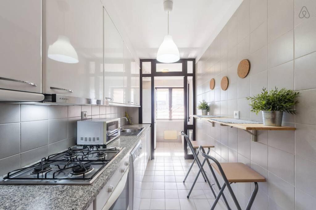 Gaia House - Apartamento Inteiro Junto Ao Metro Вила Нова ди Гая Екстериор снимка